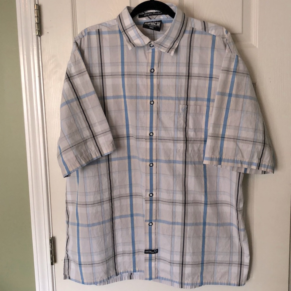 South Pole Men’s XL Hexagon Product blue plaid button down shirt short sleeve